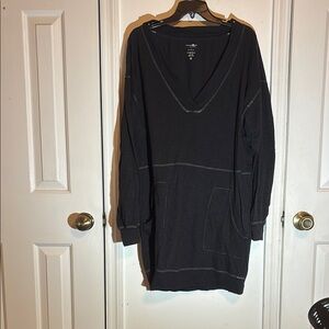 NATURAL LIFE Black Long Sleeve Top